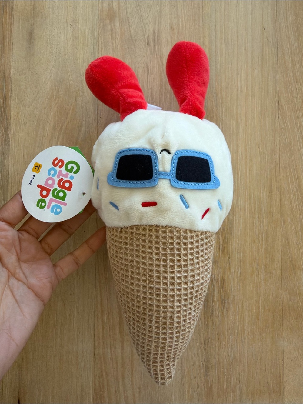 BRAND NEW Tags On Gigglescape Plush Ice Cream Toy